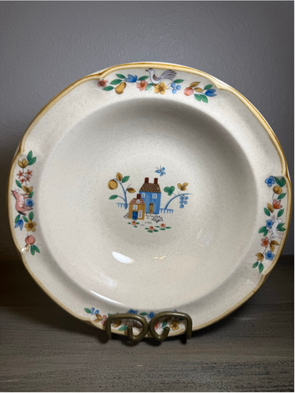 Vintage International Heartland Stoneware 9 Inch Serving Bowl Japan Cottagecore - Picture 1 of 8